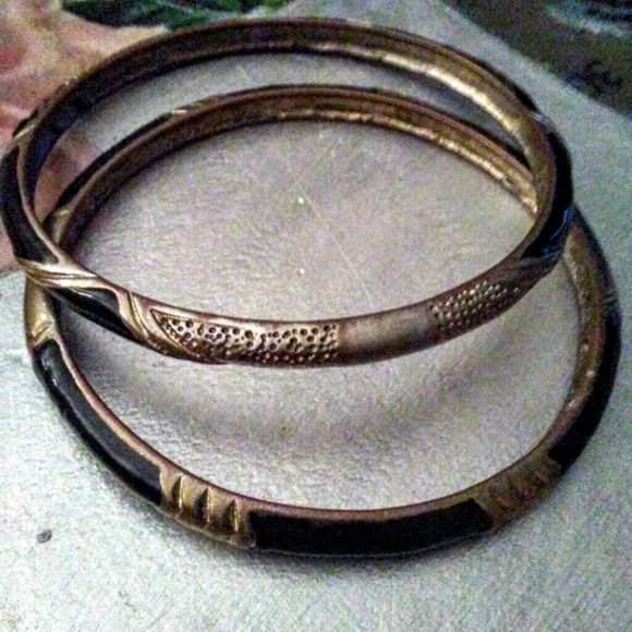 Vintage Black ENAMEL Inlay bracelets - Picture 2 of 4